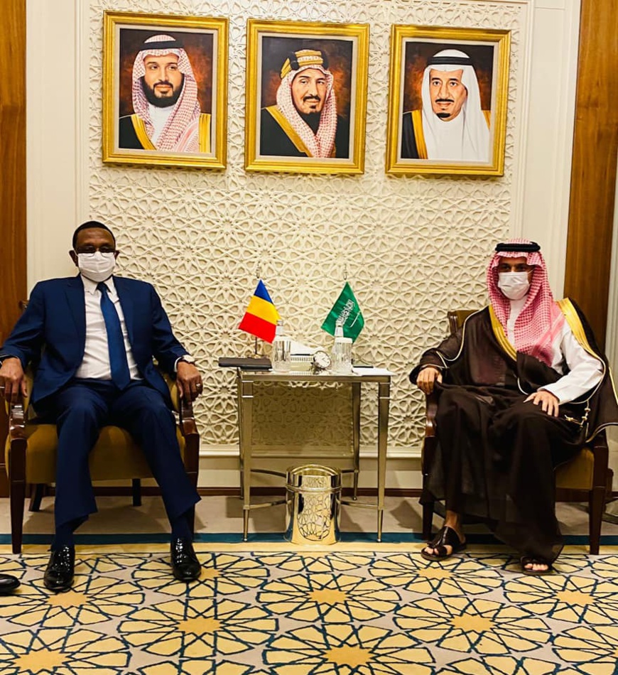 رئيس الدبلوماسية التشادية شريف محمد زين في الرياض