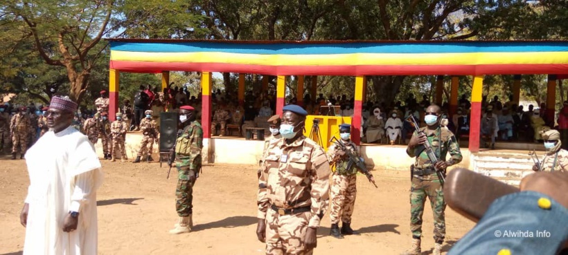 Tchad : le nouveau gouverneur du Mayo Kebbi Ouest, Zilhoube Pafalet, installé. © Foka Mapagne/Alwihda Info Tchad : le nouveau gouverneur du Mayo Kebbi Ouest, Zilhoube Pafalet, installé. © Foka Mapagne/Alwihda Info