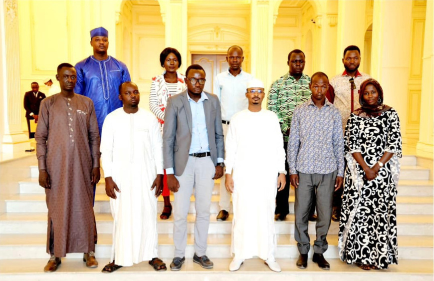 Tchad : des jeunes se revendiquant des Transformateurs reçus par le PCMT Tchad : des jeunes se revendiquant des Transformateurs reçus par le PCMT