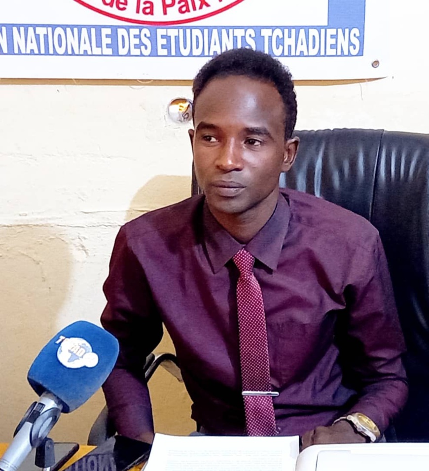 Tchad : l'UNET section de Ndjamena exige la réhabilitation des camarades exclus Tchad : l'UNET section de Ndjamena exige la réhabilitation des camarades exclus