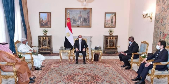 Le président Al-Sisi reçoit le SG de l’OCI au Palais présidentiel Le président Al-Sisi reçoit le SG de l’OCI au Palais présidentiel