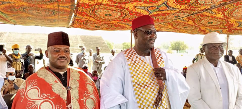 Tchad : le chef de la communauté des deux Logones installé à Sarh Tchad : le chef de la communauté des deux Logones installé à Sarh