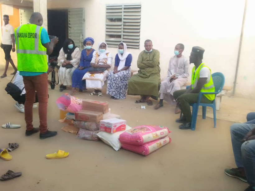 Tchad : le personnel de la SGTB tend la main aux enfants de Dakouna Espoir Tchad : le personnel de la SGTB tend la main aux enfants de Dakouna Espoir