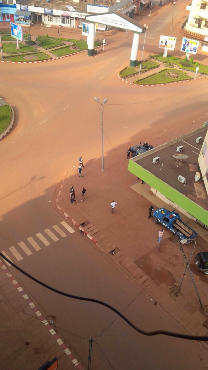 Les rues de Bangui vides. Crédit photo : @NKG_56