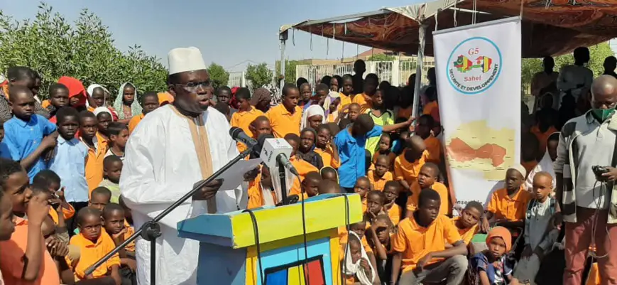 Tchad : le G5 Sahel appuie 500 élèves avec des kits scolaires