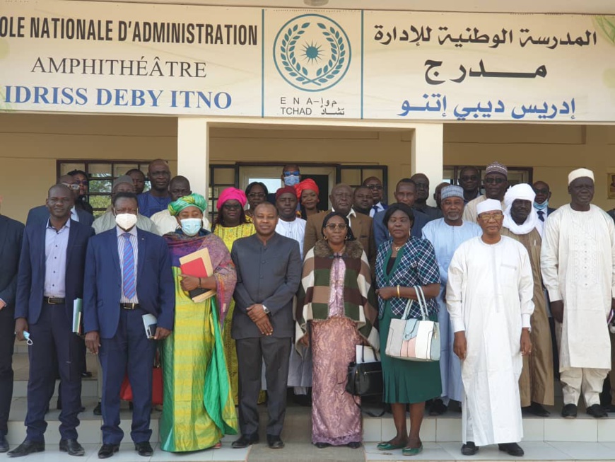 Tchad : l’administration publique comble ses insuffisances avec un guide de référence Tchad : l’administration publique comble ses insuffisances avec un guide de référence