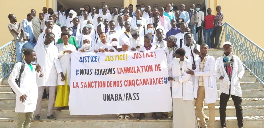 Tchad : Faculté de médecine d'Abéché, les étudiants en grève Tchad : Faculté de médecine d'Abéché, les étudiants en grève