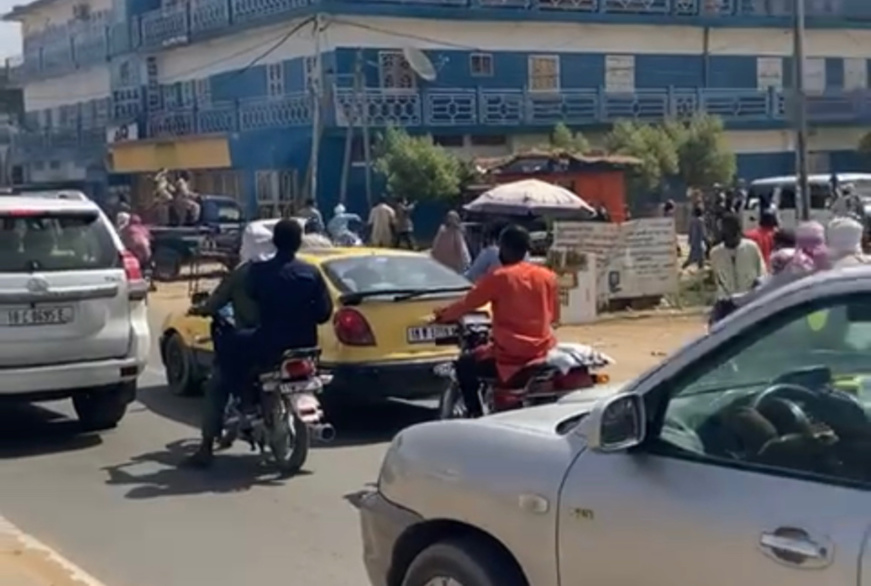 Tchad : les patients du marabout "guérisseur" en colère suite à son arrestation Tchad : les patients du marabout "guérisseur" en colère suite à son arrestation