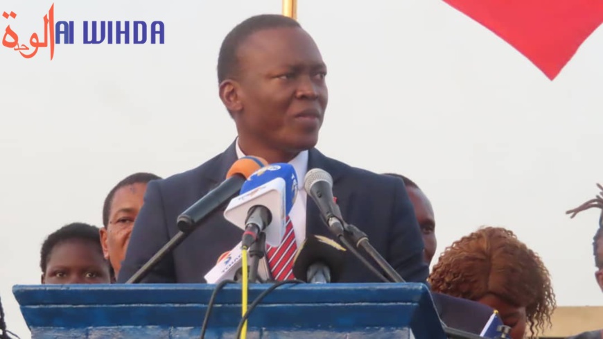 زعيم حزب المحولون يؤكد أن جميع رؤساء تشاد ليسوا رجال الدولة زعيم حزب المحولون يؤكد أن جميع رؤساء تشاد ليسوا رجال الدولة