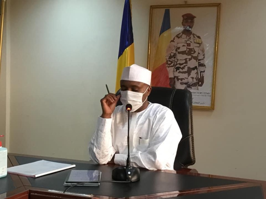 Tchad : le ministre de la Santé rencontre les responsables de ses services de trois provinces Tchad : le ministre de la Santé rencontre les responsables de ses services de trois provinces