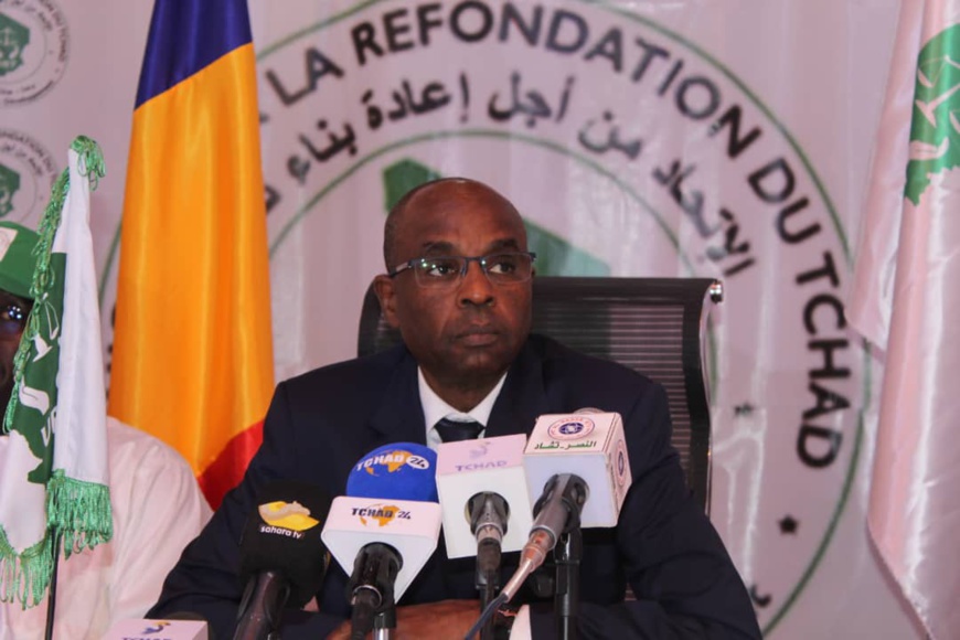 صديق عبدالكريم : استفزاز العساكر في المرحلة الإنتقالية له عواقب وخيمة "السودان ومالي من النماذج الحية" صديق عبدالكريم : استفزاز العساكر في المرحلة الإنتقالية له عواقب وخيمة "السودان ومالي من النماذج الحية"