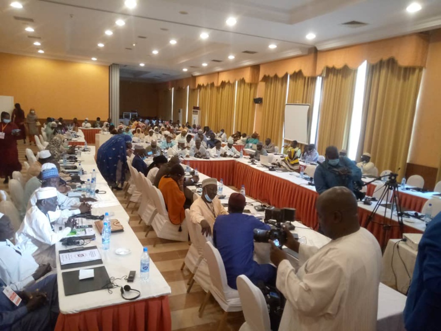 Tchad : une panoplie de suggestions aux autorités pour refonder l'État unitaire décentralisé Tchad : une panoplie de suggestions aux autorités pour refonder l'État unitaire décentralisé