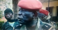 Un général centrafricain qualifie la campagne contre la Séléka sans fondement Un général centrafricain qualifie la campagne contre la Séléka sans fondement