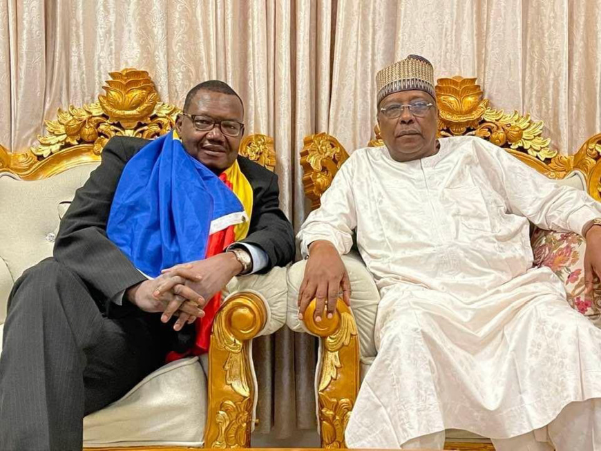 Tchad : le porte-parole du FACT regagne le pays Tchad : le porte-parole du FACT regagne le pays
