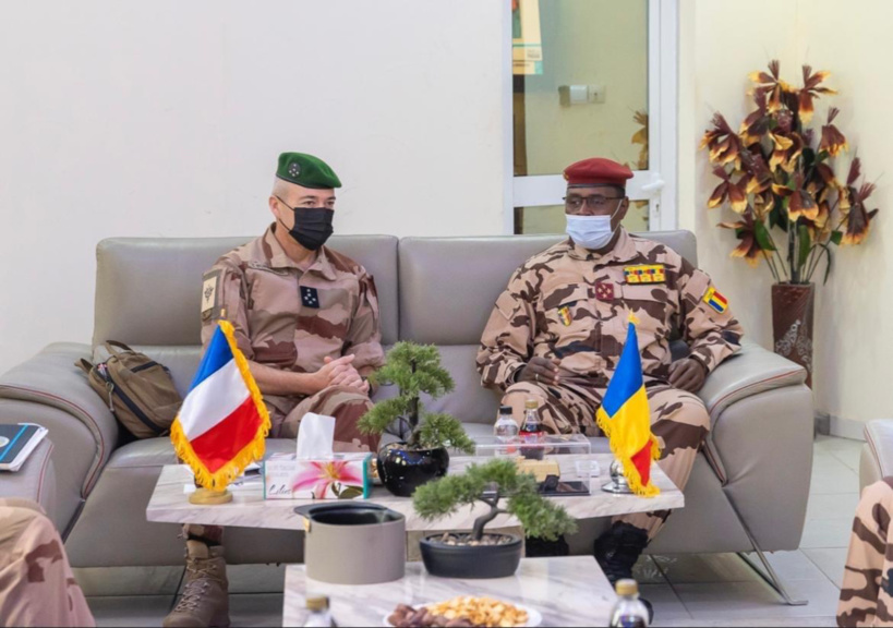Tchad : le chef d'état-major des armées françaises à N'Djamena Tchad : le chef d'état-major des armées françaises à N'Djamena