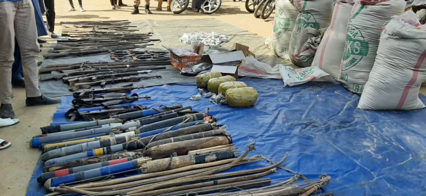 Tchad : la gendarmerie saisit 56 armes de différents calibres Tchad : la gendarmerie saisit 56 armes de différents calibres