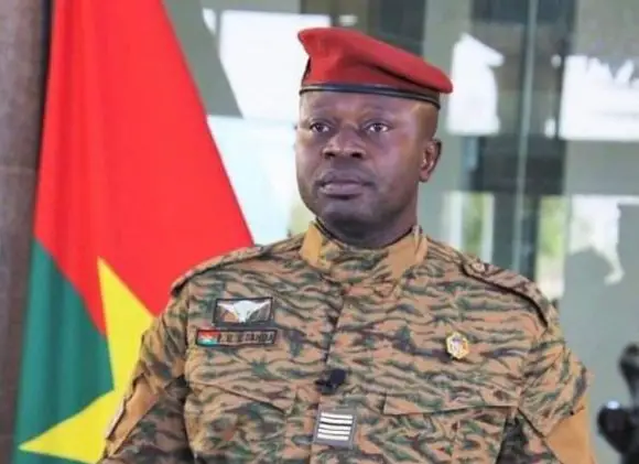 Le chef de la junte burkinabé, le lieutenant-colonel Damiba. © PR