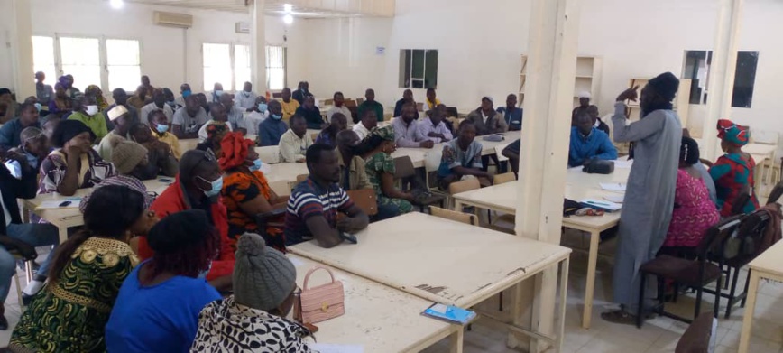 Tchad : les agents administratifs de l'Université de N'Djamena menacent de grève Tchad : les agents administratifs de l'Université de N'Djamena menacent de grève