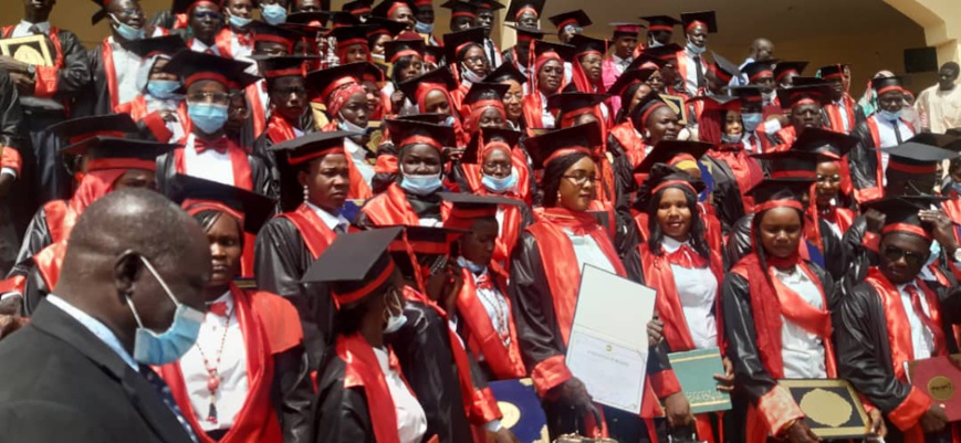 Tchad : remise des parchemins aux premiers lauréats de l'EFPSSM à Mongo Tchad : remise des parchemins aux premiers lauréats de l'EFPSSM à Mongo