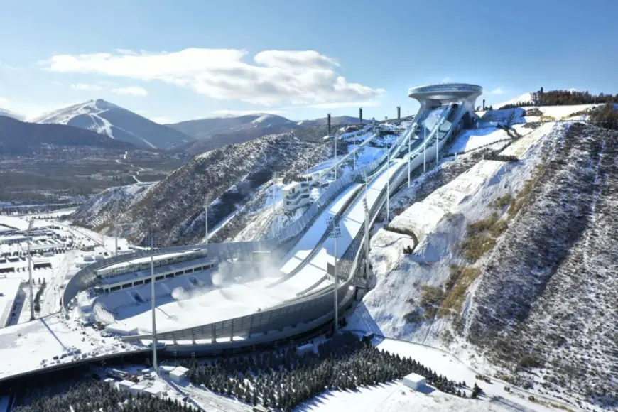 Photo taken on Nov. 8, 2021 shows the National Ski Jumping Center in Zhangjiakou city, north China’s Hebei province, one of the venues for the Beijing 2022 Olympic Winter Games. (Photo by Wu Diansen/People’s Daily Online)