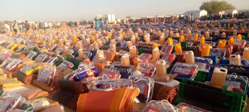 Tchad : des réfugiés camerounais reçoivent une importante assistance Tchad : des réfugiés camerounais reçoivent une importante assistance