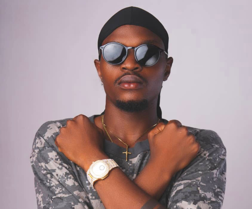 Tchad : Ghis B signe le retour chez Homeland Empire avec le titre Molo Molo. © DR Tchad : Ghis B signe le retour chez Homeland Empire avec le titre Molo Molo. © DR