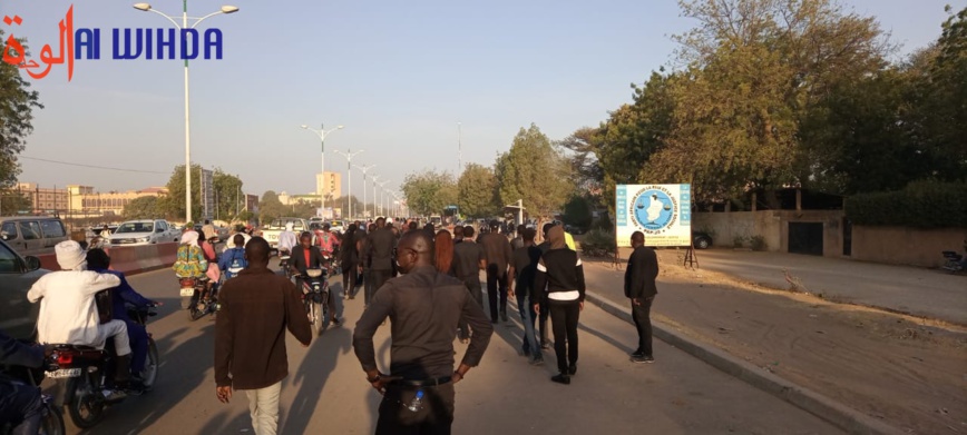 N'Djamena : la police disperse le rassemblement en hommage aux victimes de Sandana N'Djamena : la police disperse le rassemblement en hommage aux victimes de Sandana