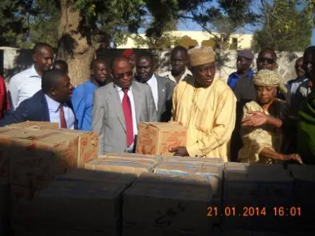 Des dons remis aujourd'hui aux ressortissants tchadiens rapatriés de Centrafrique. © Alwihda Info/MR