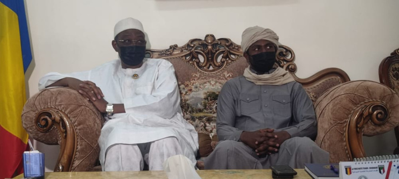 رئيس المجلس الوطني الانتقالي يصل مدينة أبشي رئيس المجلس الوطني الانتقالي يصل مدينة أبشي