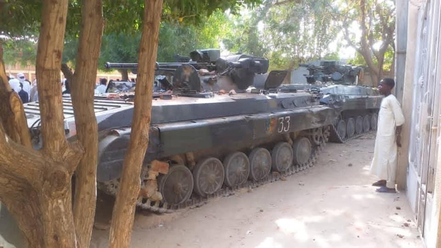 Un char aux abords du domicile de Yaya Dillo le 28 février 2021. © DR Un char aux abords du domicile de Yaya Dillo le 28 février 2021. © DR