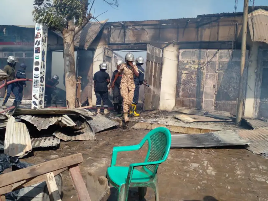Tchad : un incendie ravage des commerces à N’Djamena