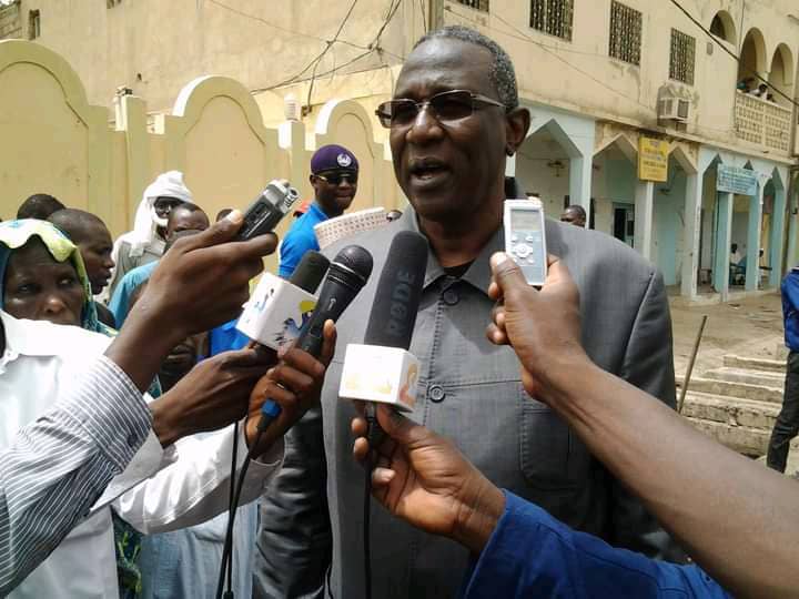 Tchad : la mairie de N’Djamena interdit les stationnements aux accotements de la voie publique Tchad : la mairie de N’Djamena interdit les stationnements aux accotements de la voie publique