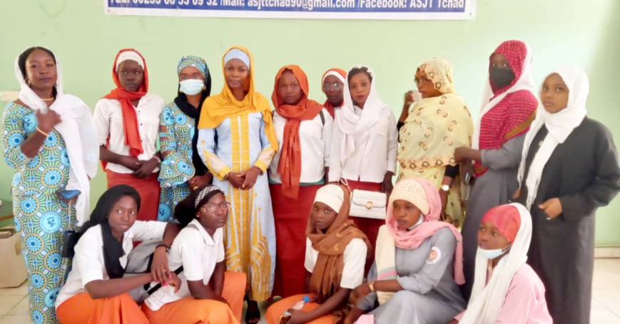 Tchad : l’ASJT sensibilise les filles du lycée féminin bilingue d'Amriguébé Tchad : l’ASJT sensibilise les filles du lycée féminin bilingue d'Amriguébé