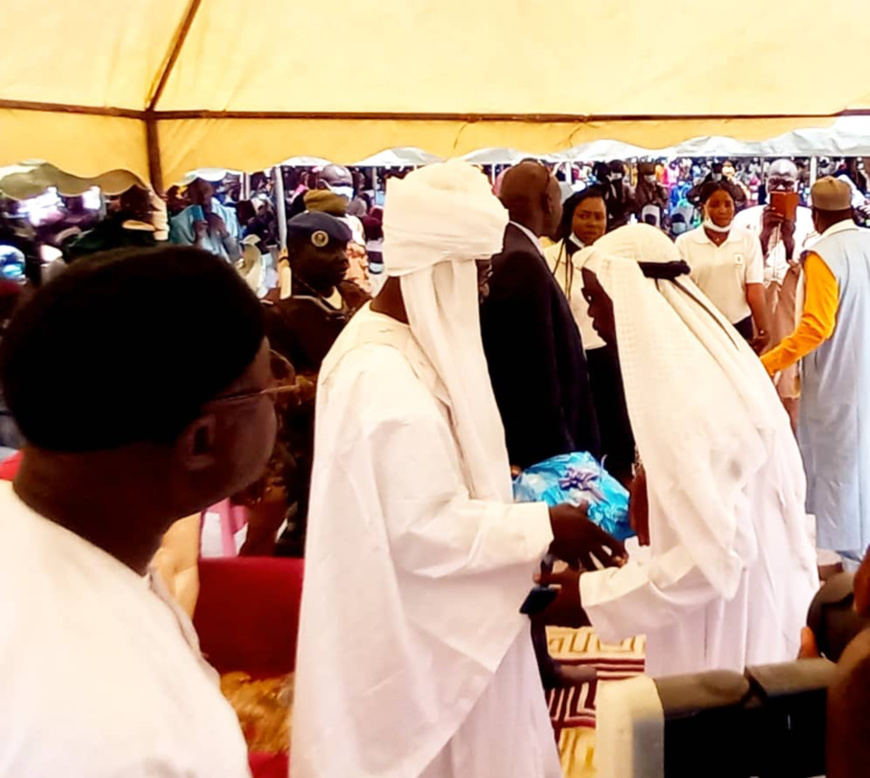 Tchad : Dourwé Fadandi intronisé chef de canton Youé au Mayo Kebbi Est Tchad : Dourwé Fadandi intronisé chef de canton Youé au Mayo Kebbi Est