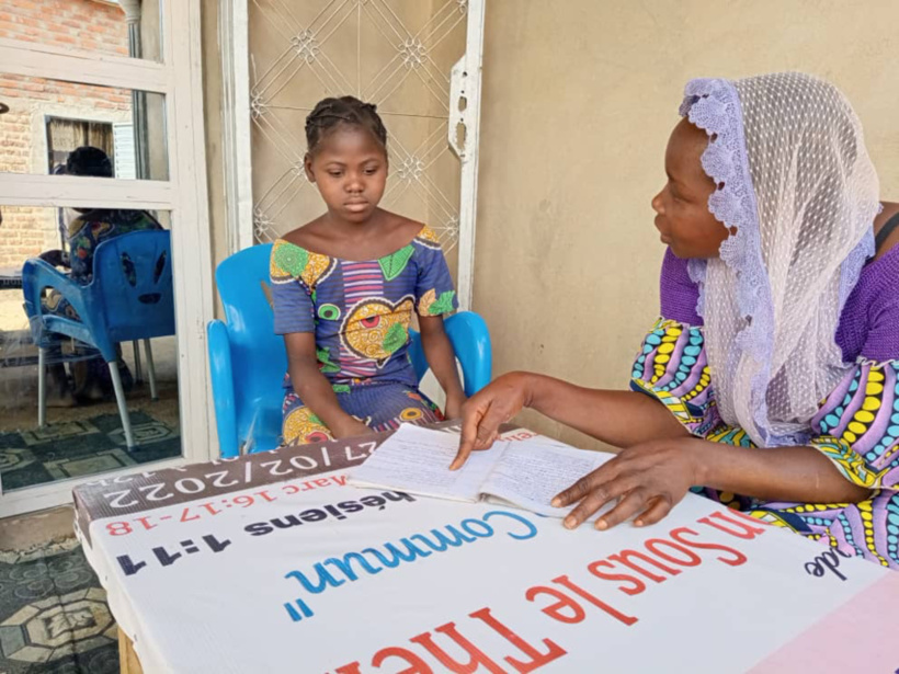 Tchad : les parents contrôlents-ils les cahiers de leurs enfants ? Tchad : les parents contrôlents-ils les cahiers de leurs enfants ?