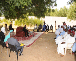 Idriss Déby lors de la concertation à Am-Timan.