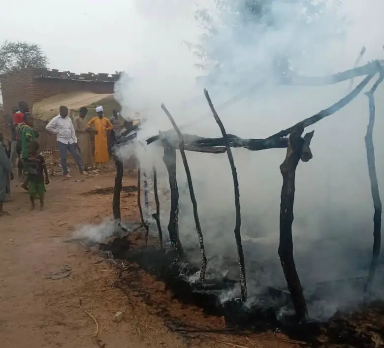 Tchad : des postes de police et douane incendiés à Aradib après des violences