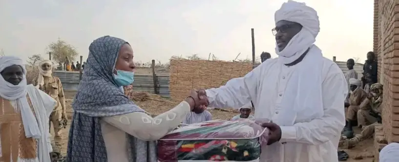 Tchad : des sinistrés d'un incendie dans un village reçoivent une assistance