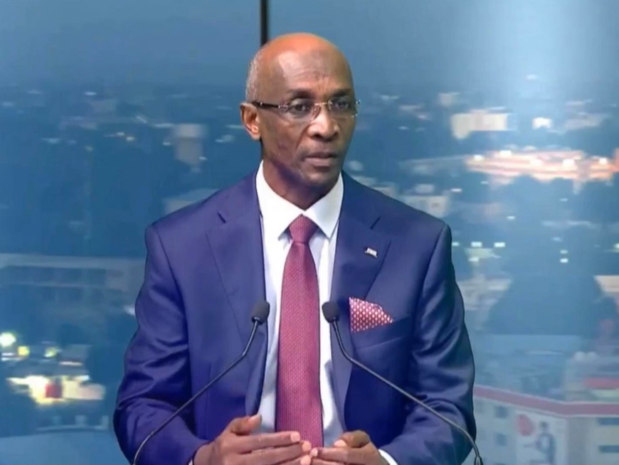 Tchad : "Je ne suis pas d'accord quand vous dites que l'insécurité gagne du terrain" Tchad : "Je ne suis pas d'accord quand vous dites que l'insécurité gagne du terrain"