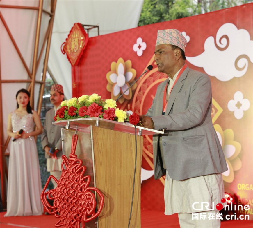 Harish Chandra Shah, President of Nepal China Cultural and Educational Council, delivers a speech at an activity held by the council to celebrate the Chinese Lunar New Year, March 2018.