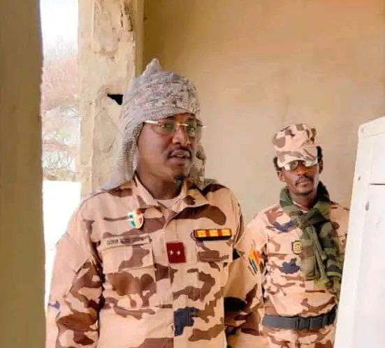 Tchad : au Kanem, le gouverneur inspecte un district sanitaire inachevé et à l'abandon