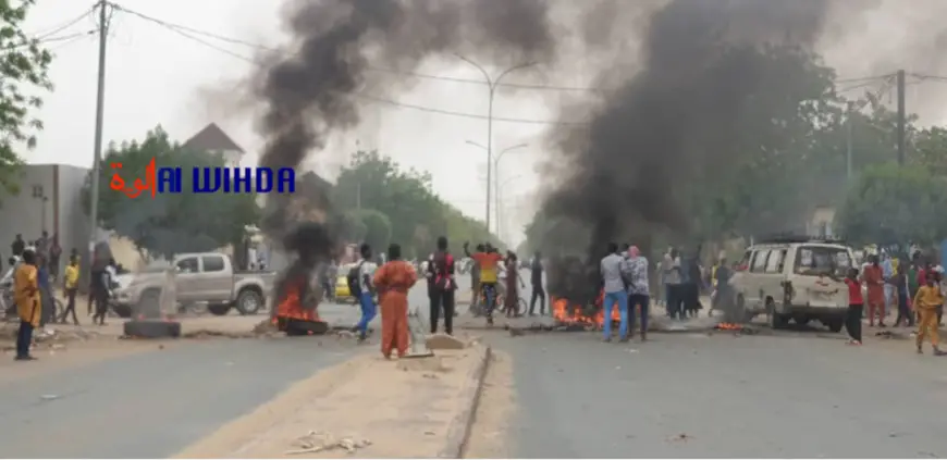 Manifestations anti-françaises : "les problèmes du Tchad restent strictement nationaux" (gouvernement)
