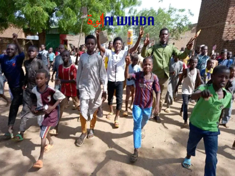 Tchad : la police disperse une manifestation inopinée contre la France à Am-Timan. © Mahamat Abdelbanat Kourma/Alwihda Info Tchad : la police disperse une manifestation inopinée contre la France à Am-Timan. © Mahamat Abdelbanat Kourma/Alwihda Info