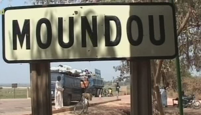 Moundou : Un élève armé arrêté et maintenu en détention Moundou : Un élève armé arrêté et maintenu en détention