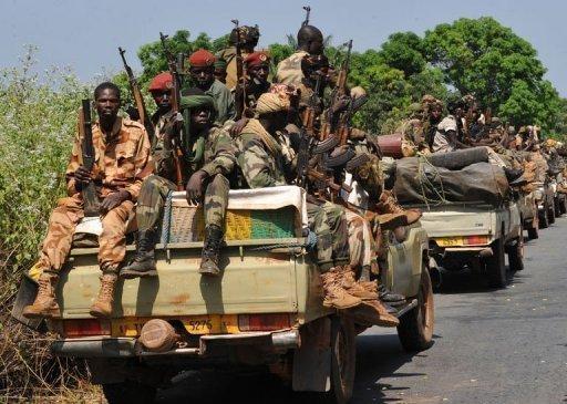 Bangui : Tirs à l'arme lourde, embuscade contre 7 véhicules de l'armée tchadienne Bangui : Tirs à l'arme lourde, embuscade contre 7 véhicules de l'armée tchadienne