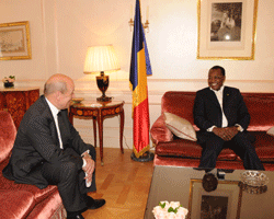 Paris : Idriss Déby s'entretient avec le ministre français de la Défense