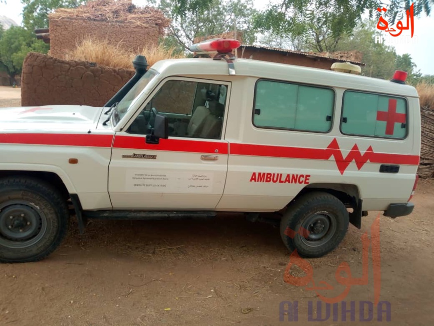 Tchad : victime d’un braquage, il est frappé à coups de machettes à Ati