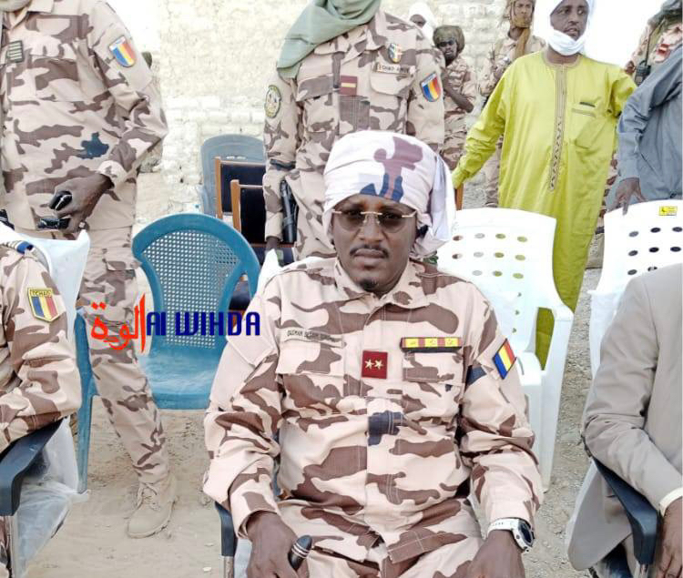 Tchad : le gouverneur du Kanem en tournée à Nokou Tchad : le gouverneur du Kanem en tournée à Nokou