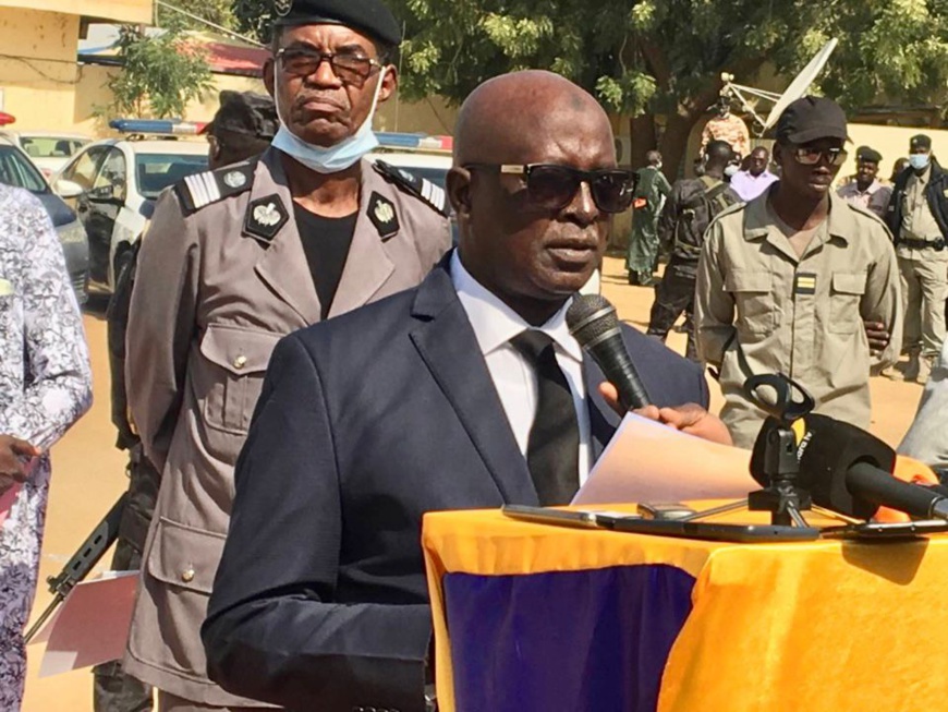 Tchad : le DG de la Police proroge la validité des véhicules à vitres fumées Tchad : le DG de la Police proroge la validité des véhicules à vitres fumées