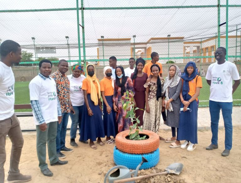 Isec Tchad éduque les élèves à la protection environnementale Isec Tchad éduque les élèves à la protection environnementale